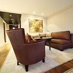 Les De La Potiniere Hotel 5*