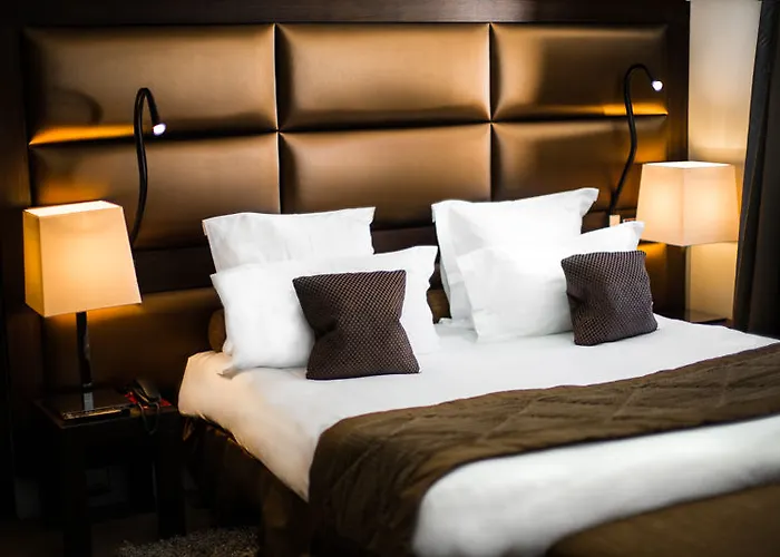 Les De La Potiniere Hotel 5*