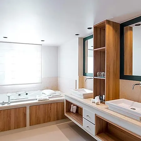 Hotel Les De La Potiniere 5*