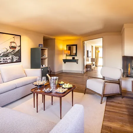 Les De La Potiniere Hotel 5*